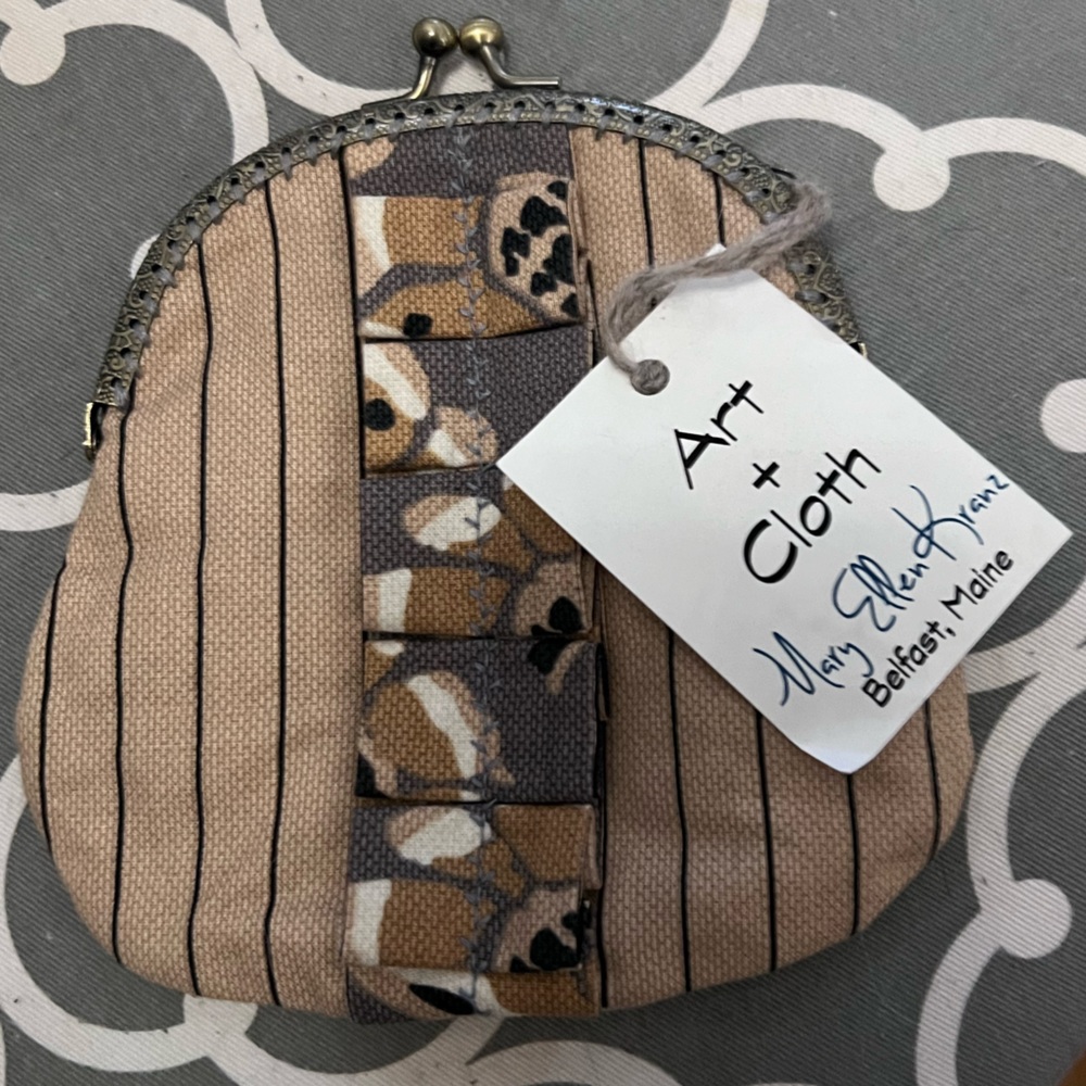 Coin Purse Animal Print Fabric Clasp Handmade Mary Ellen Kranz Belfast Maine NEW